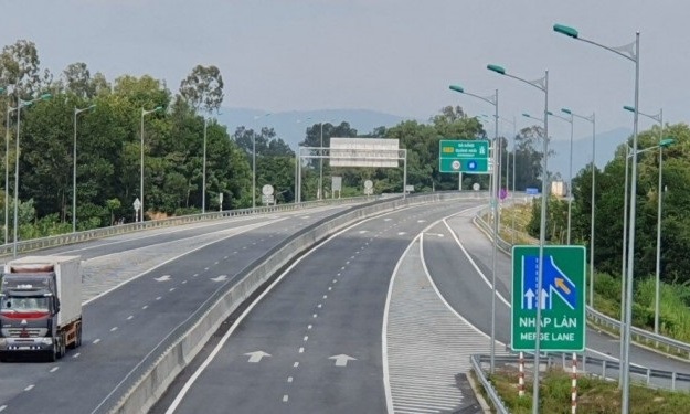 Thu phí toàn tuyến cao tốc đà nẵng - quảng ngãi từ 1/1/2020